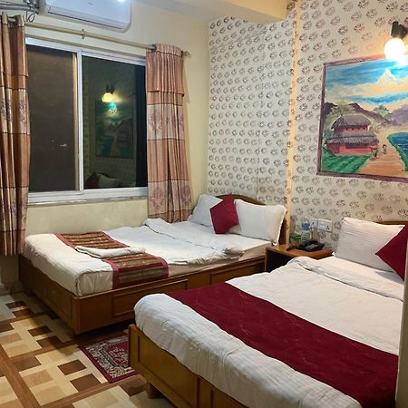 The Tranqulity Inn 博卡拉 外观 照片